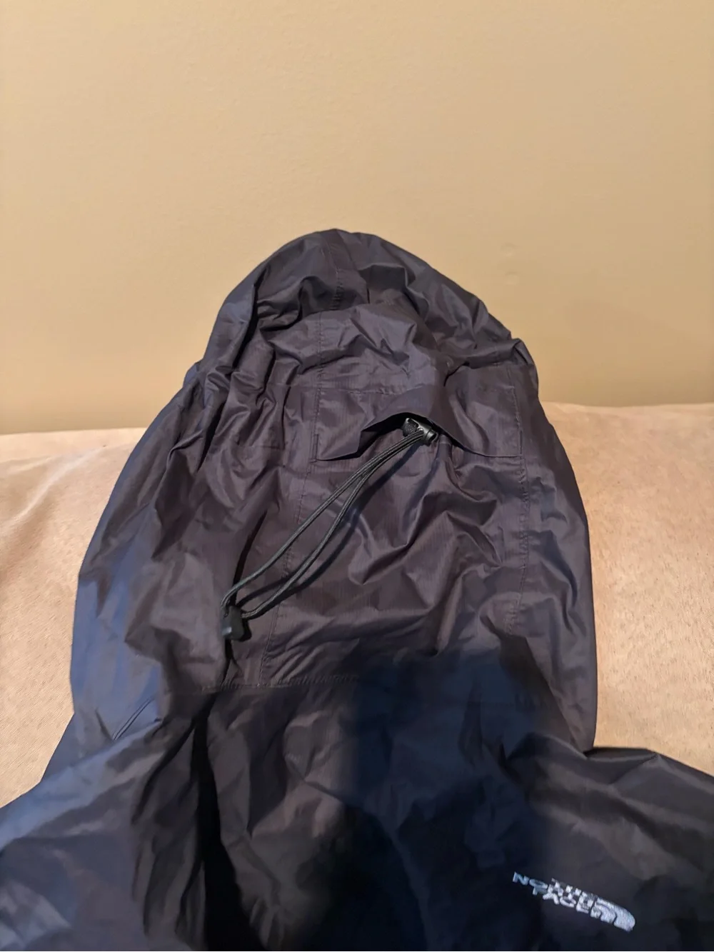 The North Face Men’s Venture 2 Hooded Rain Jacket - size Medium